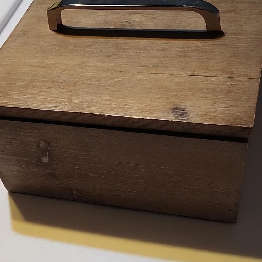 Source Unknown elegant wooden
